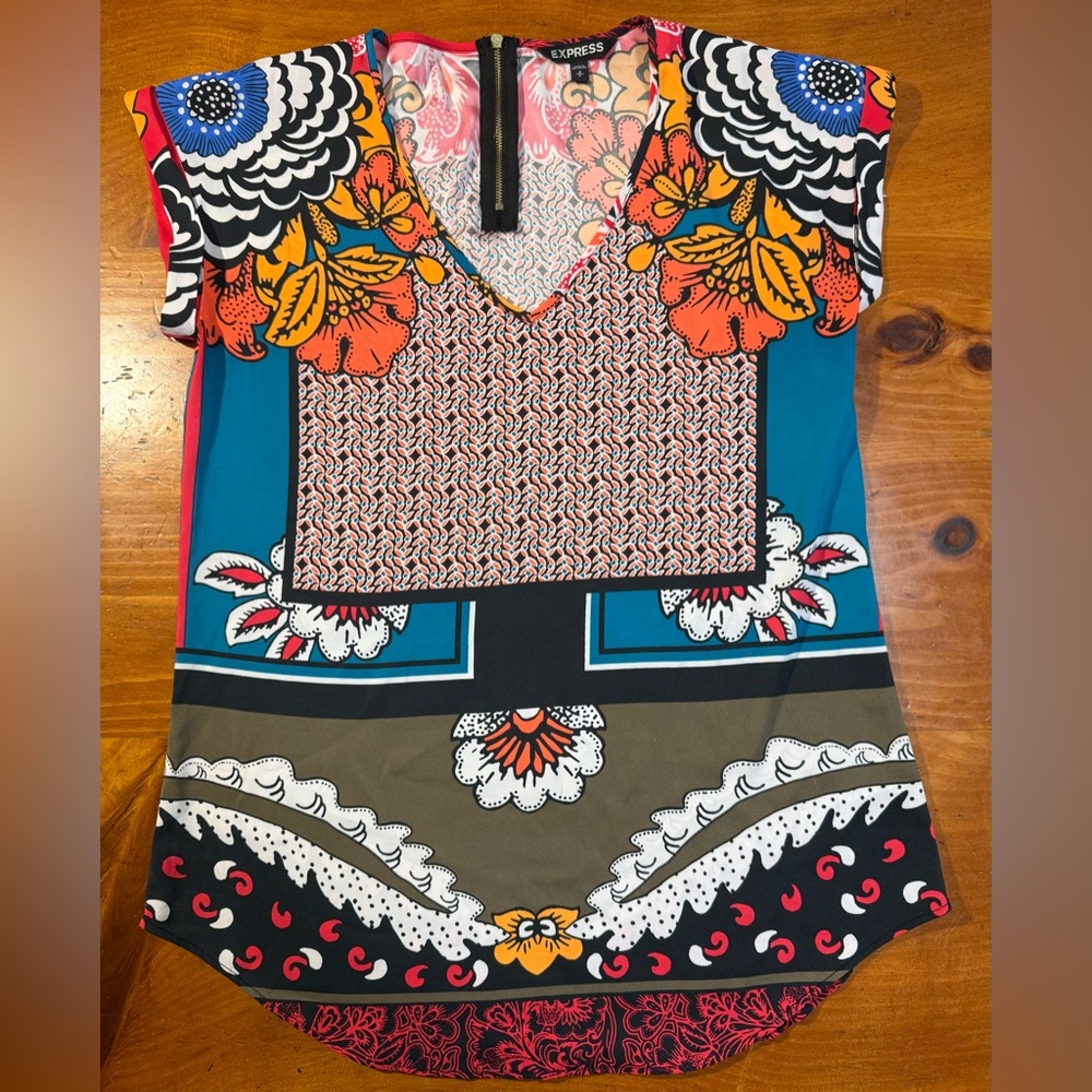 Express Vibrant Patterned Women's Blouse